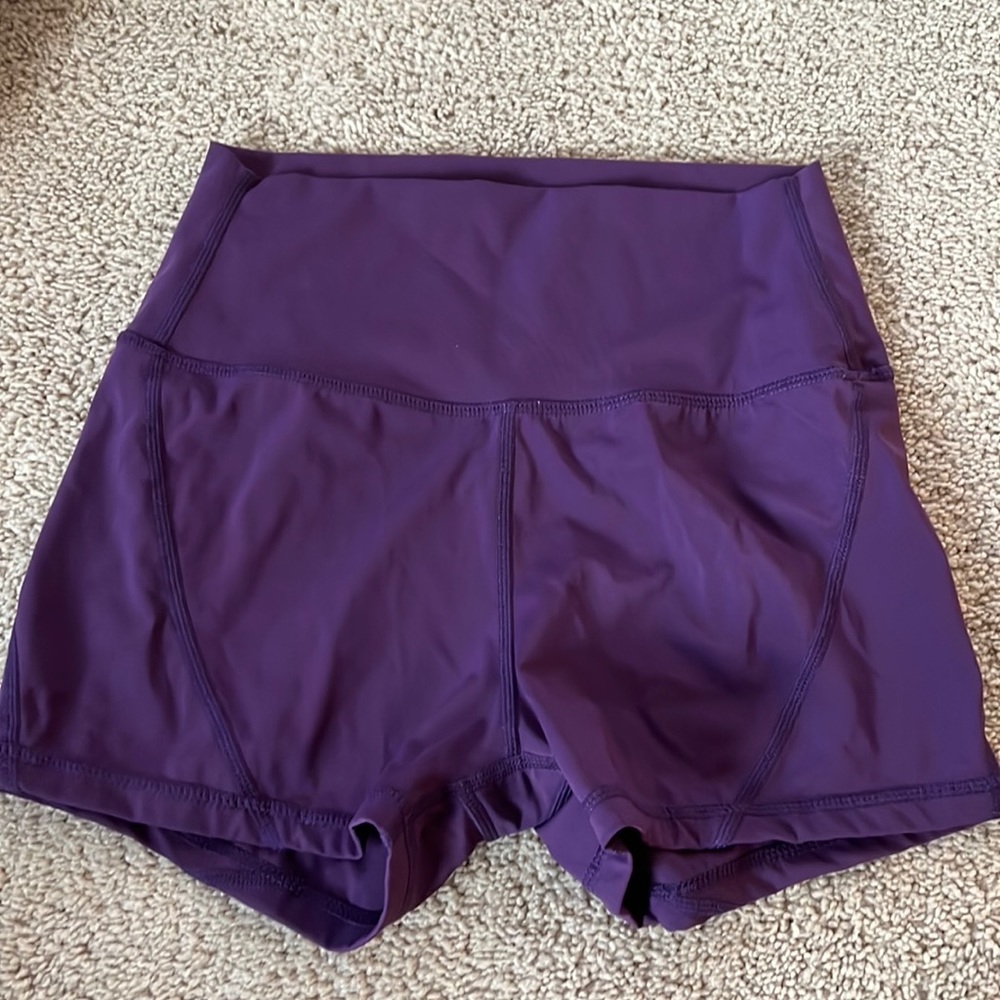 Born Primitive Women’s size Medium purple workout booty shorts